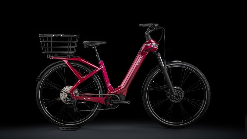 Bianchi, e-Omnia è la bicicletta della mobilità futura