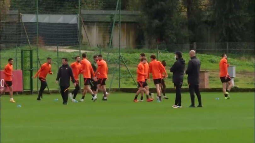 Roma, problemi muscolari per Mkhitaryan e Pedro