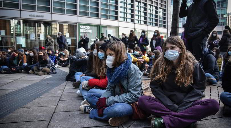 Lombardia, la scuola torna in presenza con la zona arancione