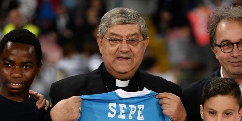 Napoli, cardinale Sepe ricoverato: è positivo al coronavirus