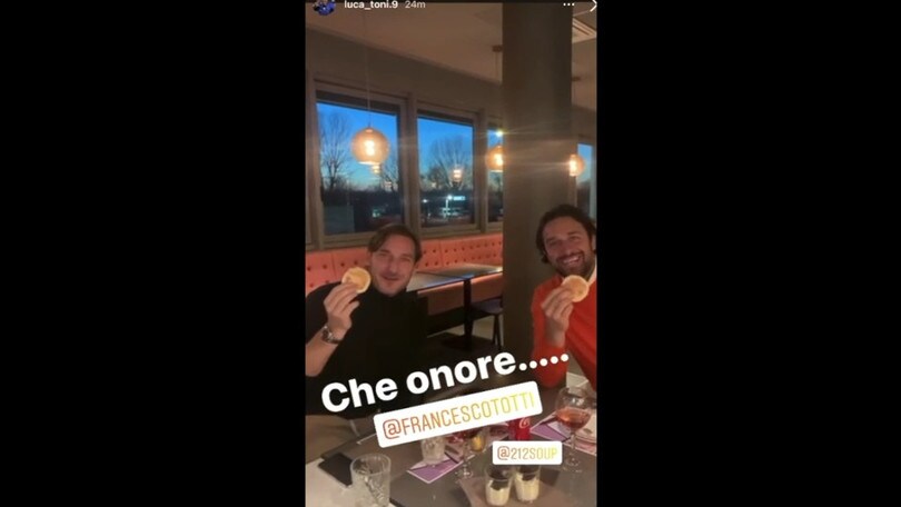 Totti e Toni, pranzo a Modena tra crescentine e battute