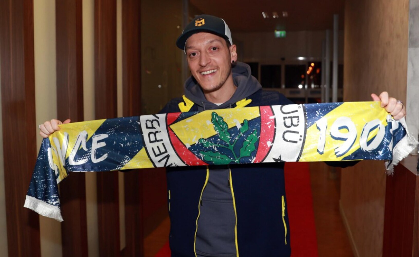 Ozil-Fenerbahce, i dettagli dell'affare e la presentazione