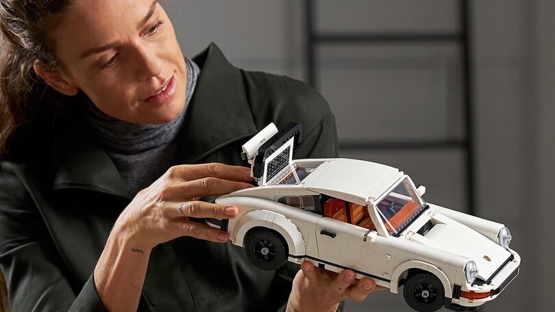 Lego, ecco il set Porsche 911 Turbo e 911 Targa