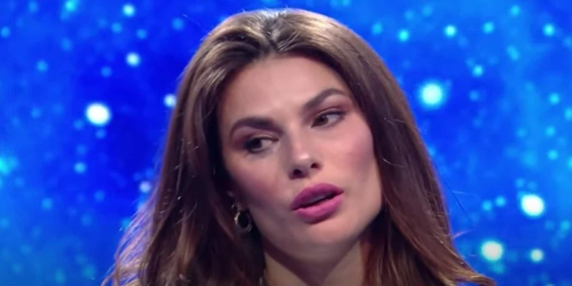 Dayane Mello, il water e il bigliettino: "Ecco come l'ho trovato"