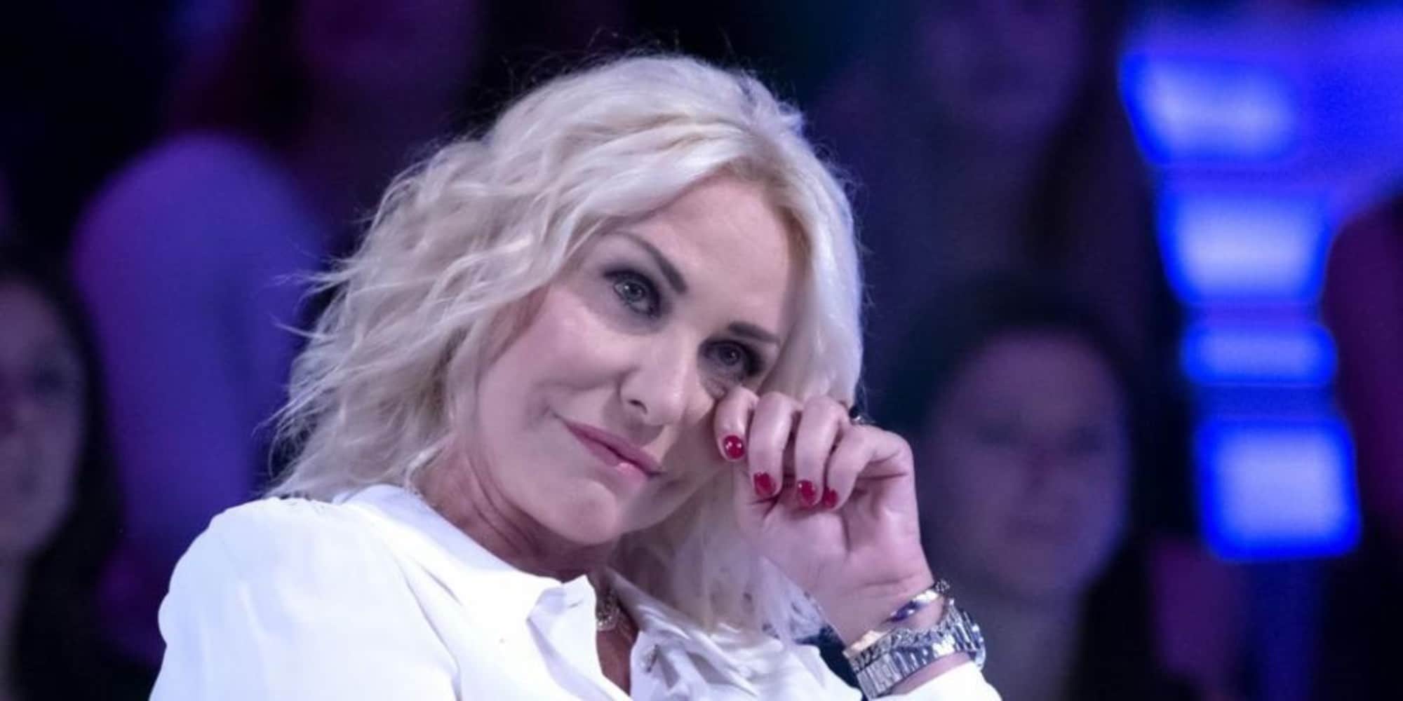 Antonella Clerici e quel melanoma maligno: dolorosa confessione