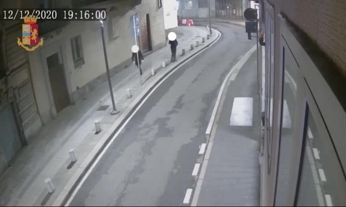 Arrestati i ladri acrobati. Svaligiarono le casa di Hakimi e della Leotta