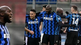 Lukaku-Lautaro coppia gol: l’Inter stende la Lazio 3-1