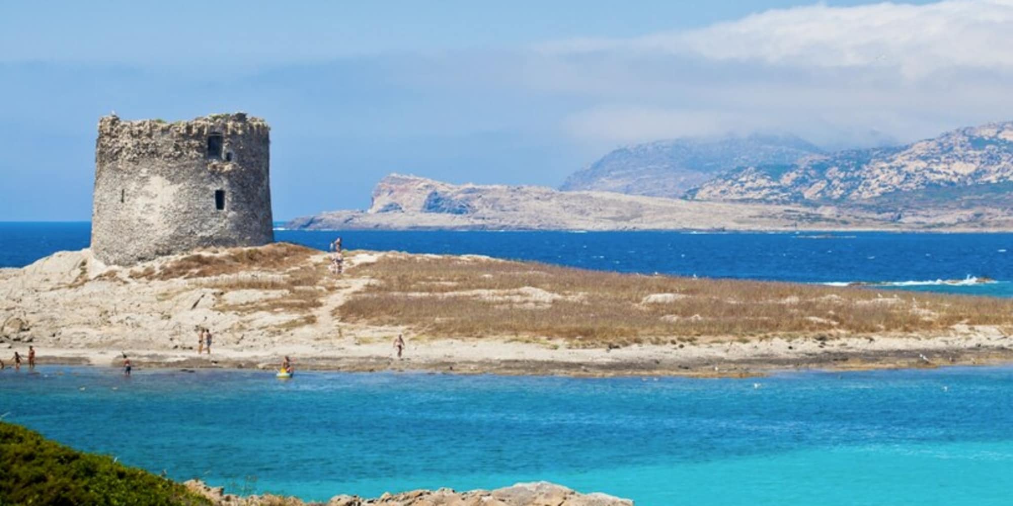 Solinas: "In Sardegna si entrerà con certificato di vaccinazione"