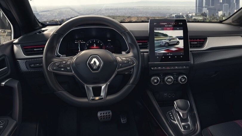 Renault Captur RS Line model year 2021