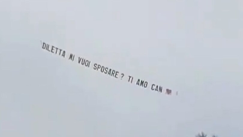 Can Yaman, un aereo per chiedere la mano a Diletta. Sarà vero?