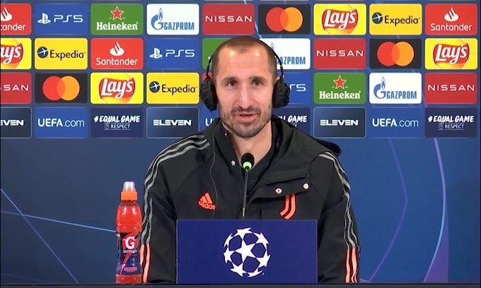 Chiellini: "Allungare la carriera? Penso al quotidiano.."