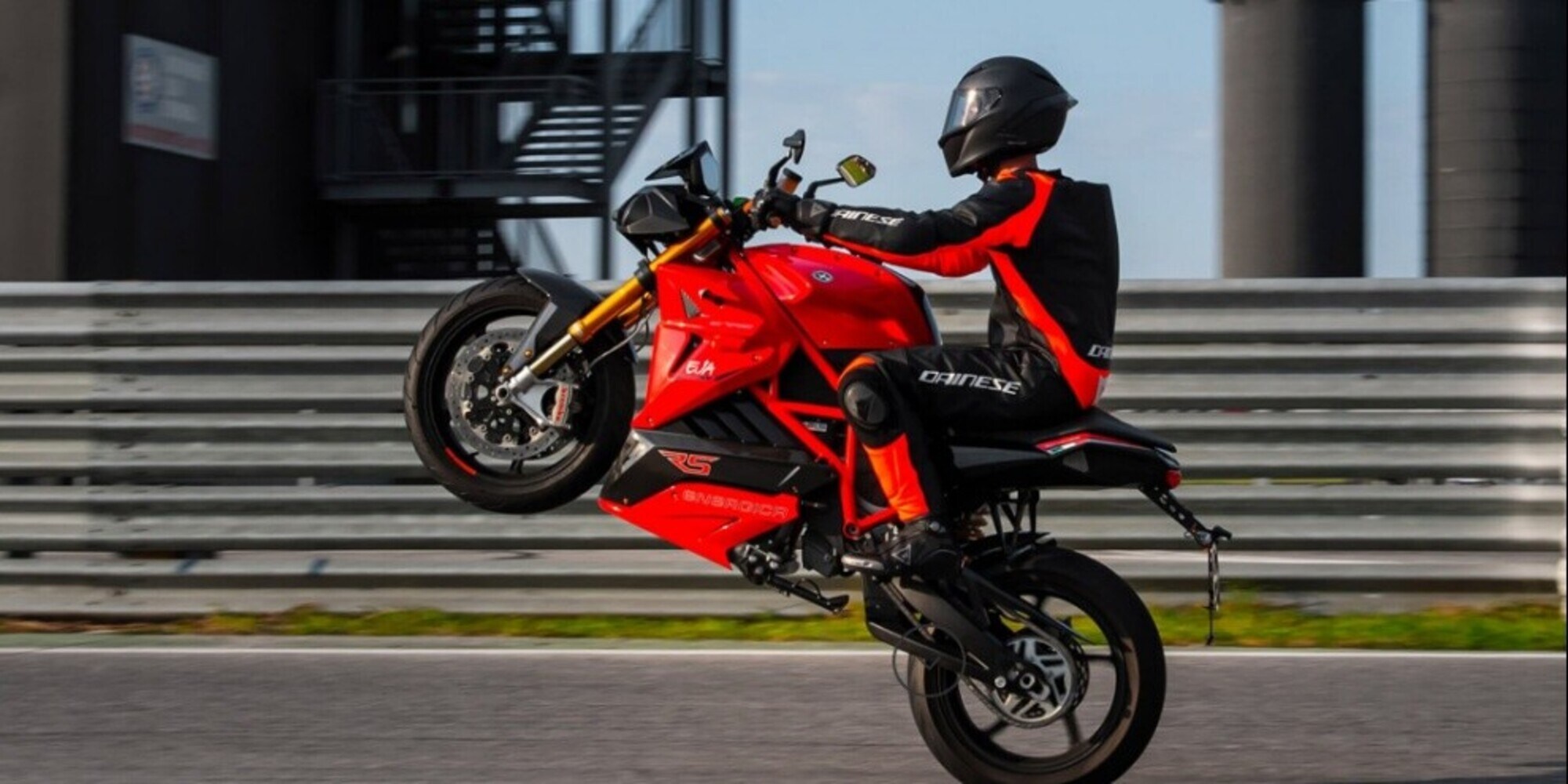 Energica lavora con l'intelligenza artificiale