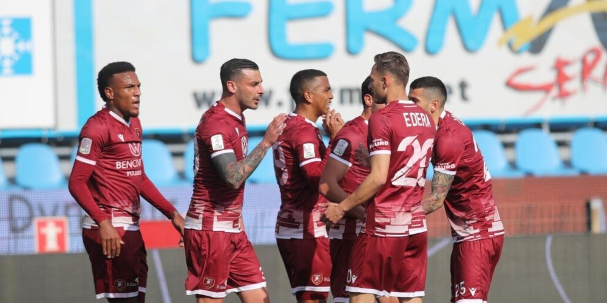 Serie B: la Reggina affonda la Spal. Frosinone ko a Cremona