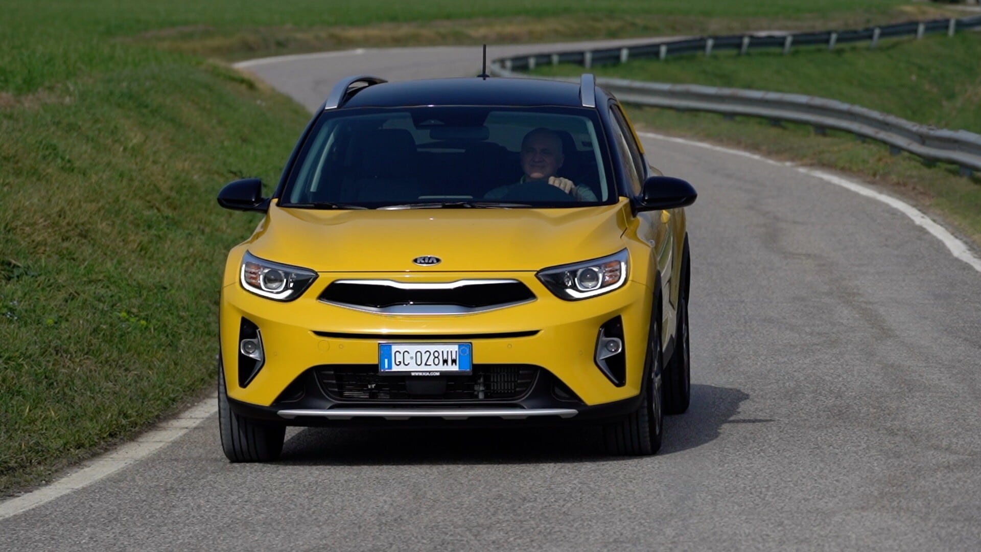 Kia Stonic 1.0 T-GDi, ecco come va su strada