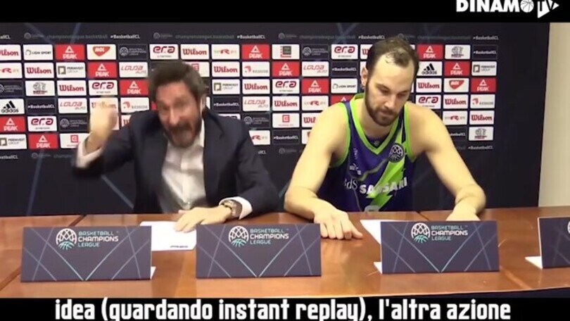 Basket, Pozzecco furioso con gli arbitri