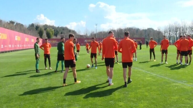 Allenamento Roma, Dzeko torna in gruppo