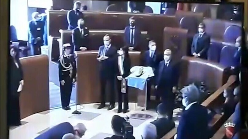 Premiazione Immobile, l'esecuzione dell'inno
