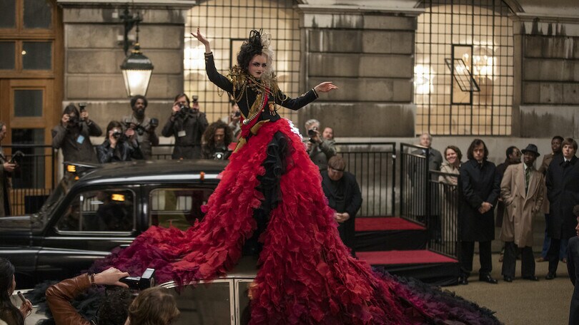 Crudelia: nuove immagini del film con Emma Stone