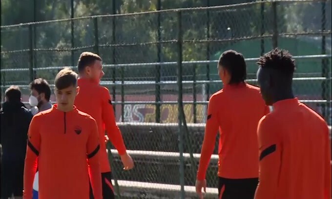 Roma, Smalling ancora a parte