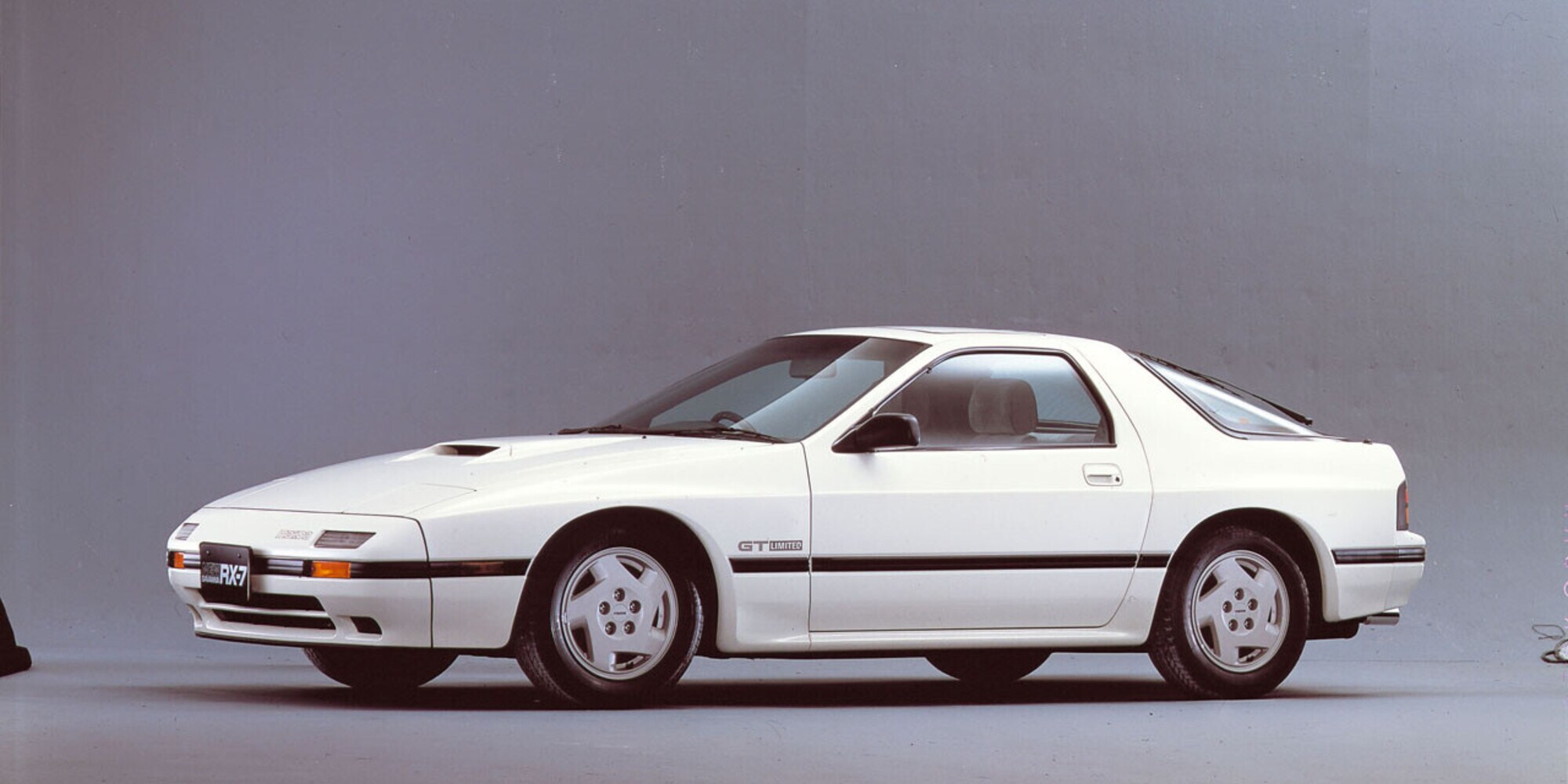 Quella volta che la Mazda RX-7 volò a oltre 380 km/h