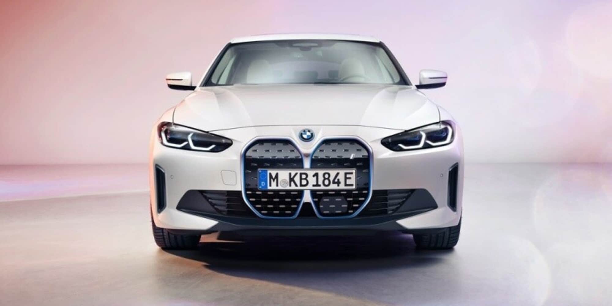 Nuova BMW i4, gemella elettrica della Serie 4