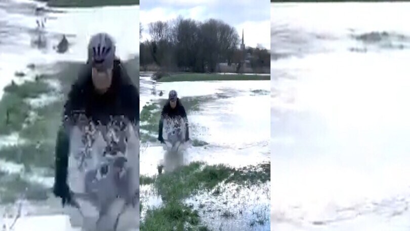 Il giro tranquillo in bici è… un salto nella pozzanghera