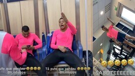 Neymar sfotte Mbappé negli spogliatoi del Psg