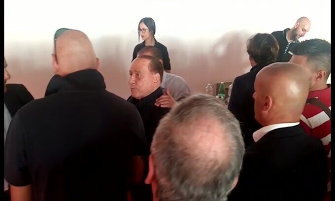 Monza, Berlusconi ricoverato in ospedale