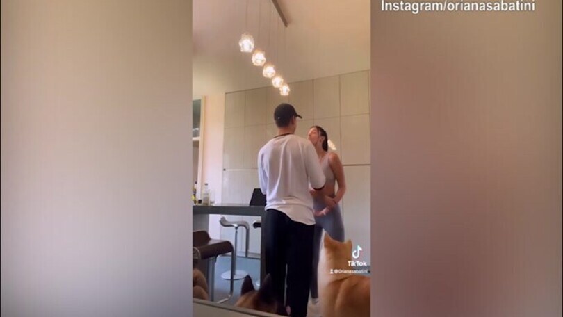 Dybala, la sfida con Oriana su Tik Tok è...Hot!