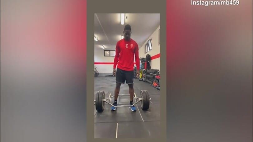 Monza, Balotelli mostra la sua forza. Il recupero procede
