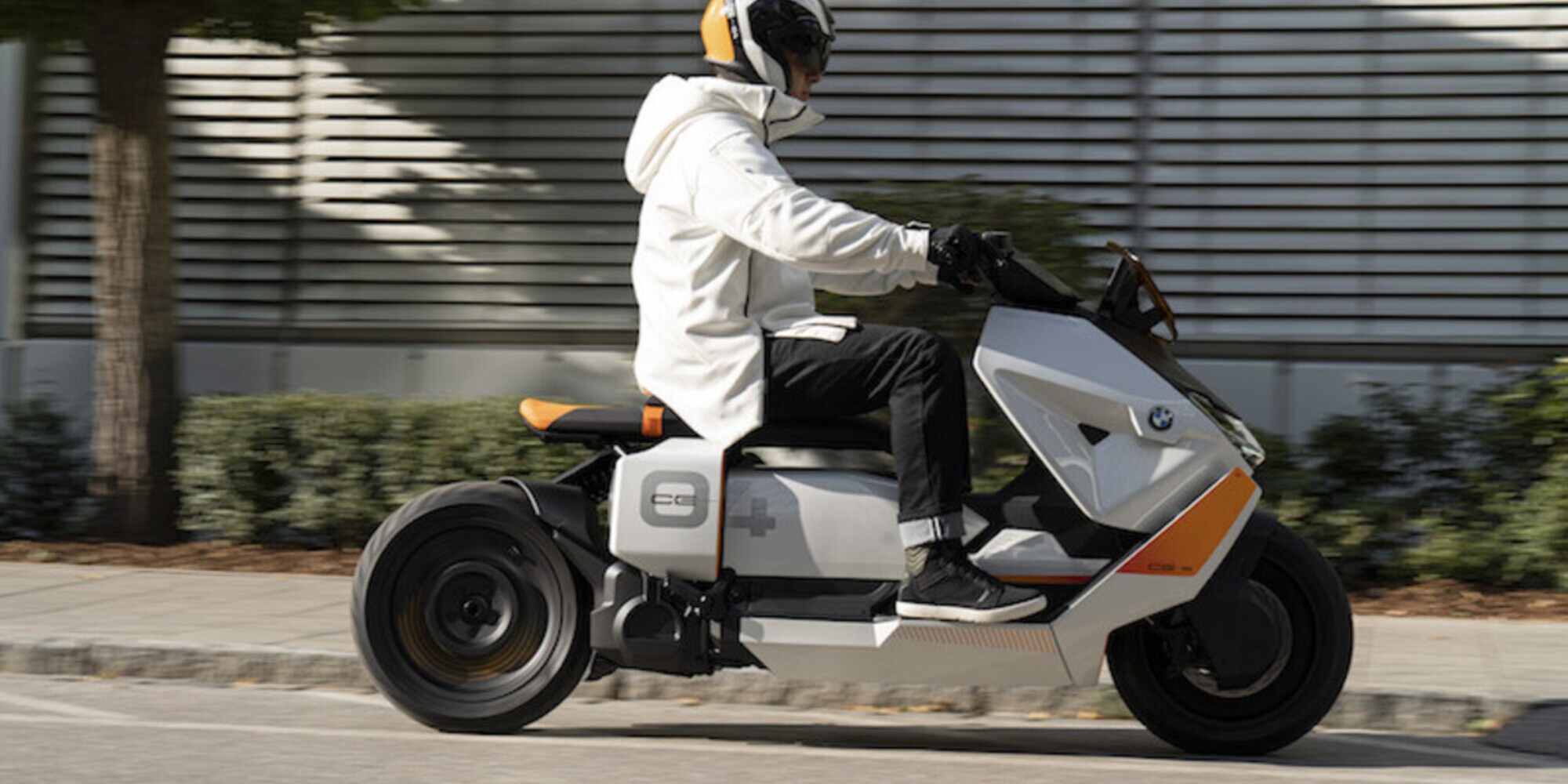 BMW CE-04, come sarà lo scooter elettrico bavarese