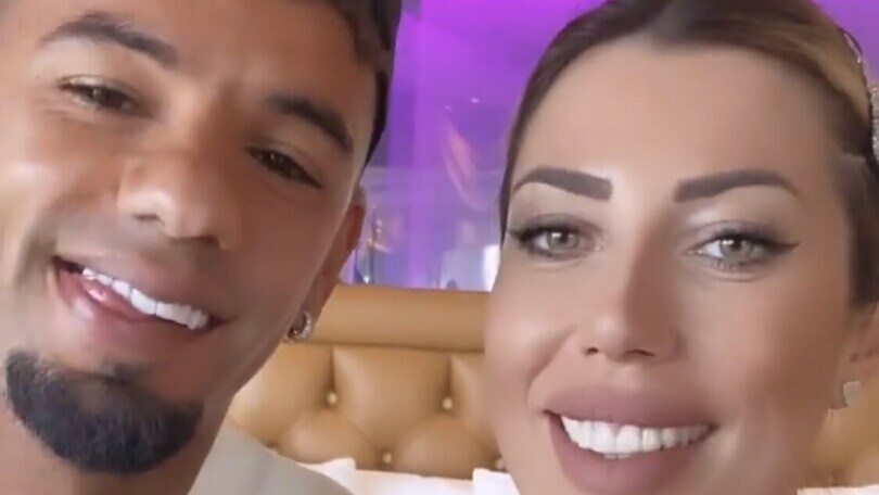 Bruno Peres, suite e Jacuzzi: "Il sorriso non ce lo toglie nessuno"