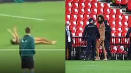 L'invasione di campo durante Granada-Manchester United. L'uomo è nudo!