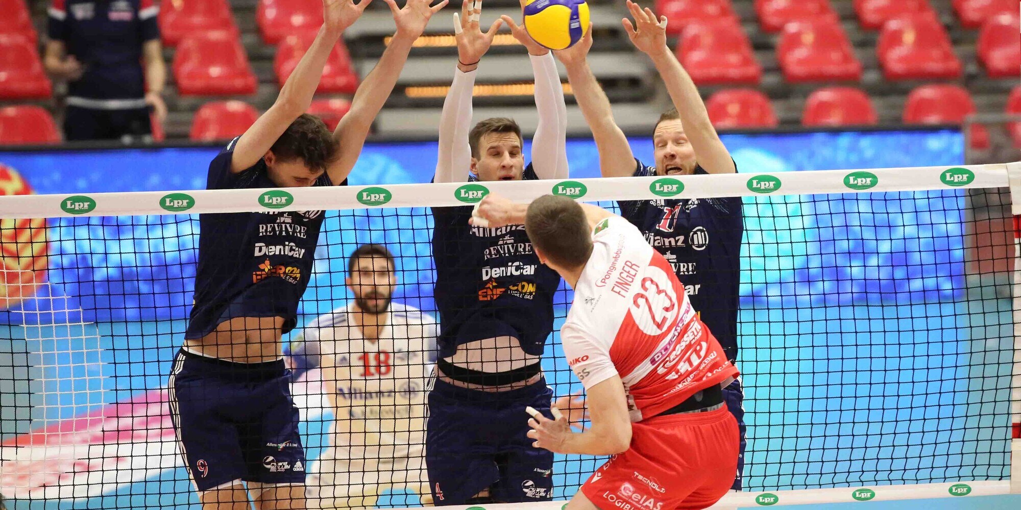 Play Off 5° Posto: Milano sola in testa