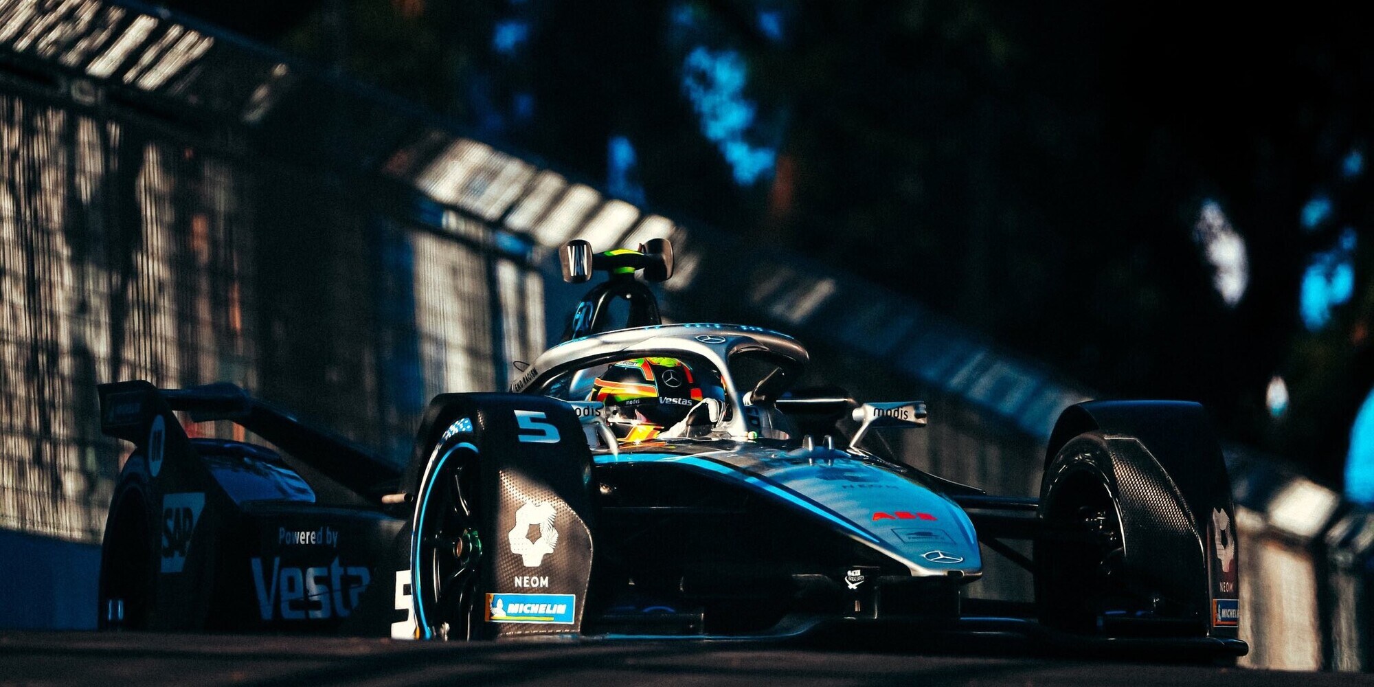 ePrix Roma, domina Mercedes con la Superpole di Vandoorne