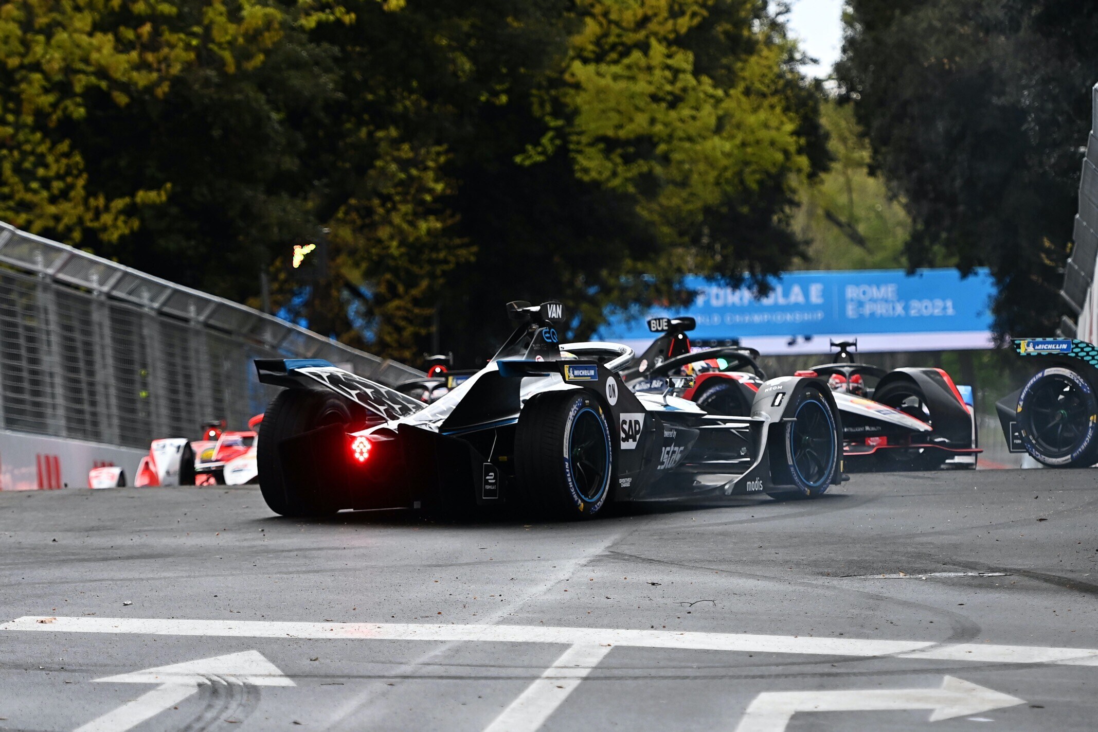 Vergne in trionfo in gara 1 dell'ePrix di Roma