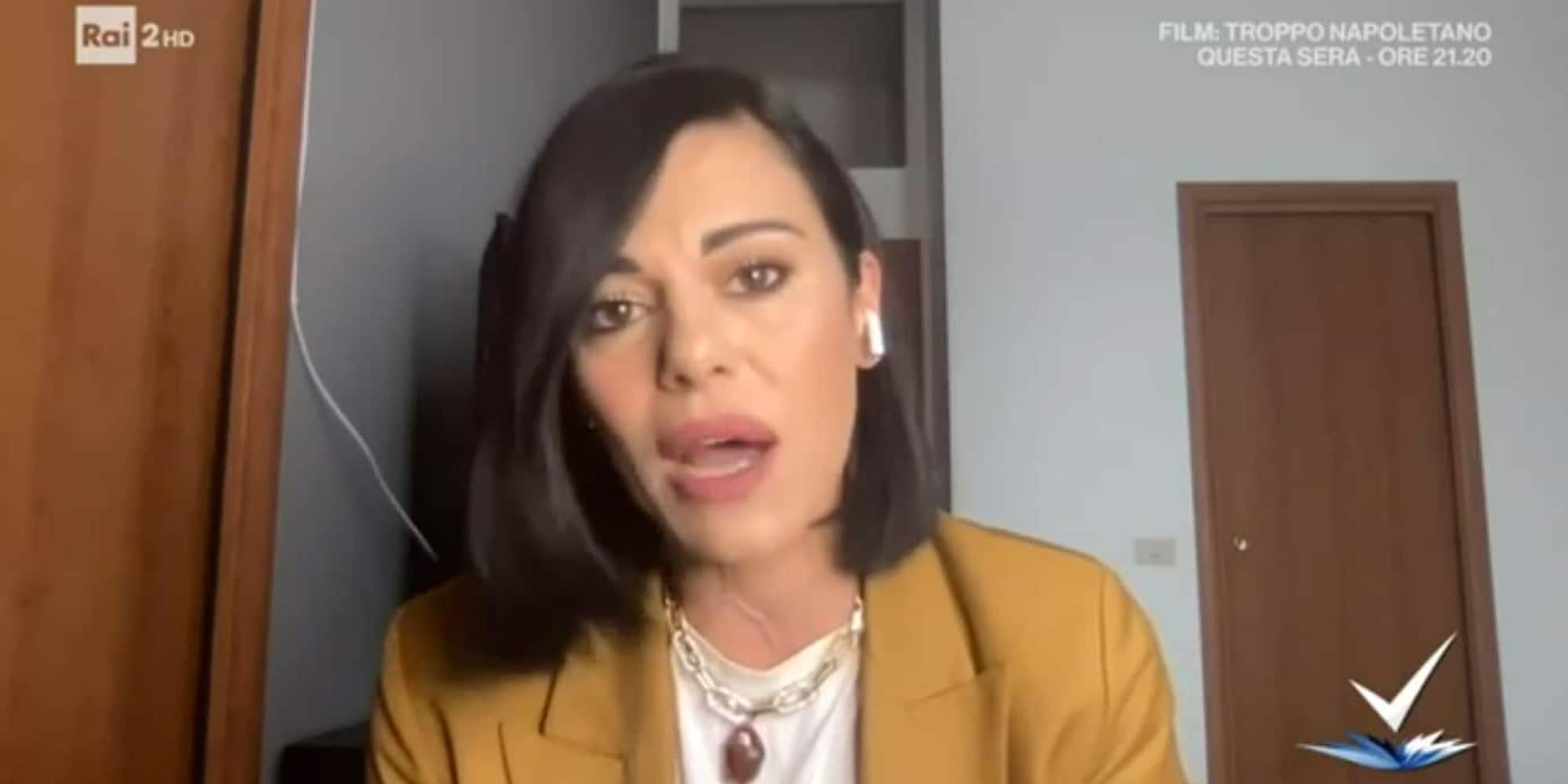 Bianca Guaccero ha il Covid e i messaggi la fanno piangere