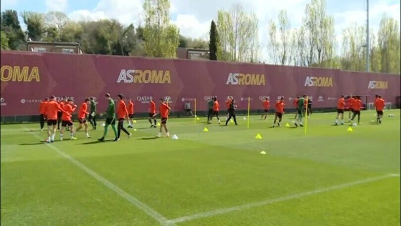 Roma, rifinitura prima della sfida all'Ajax