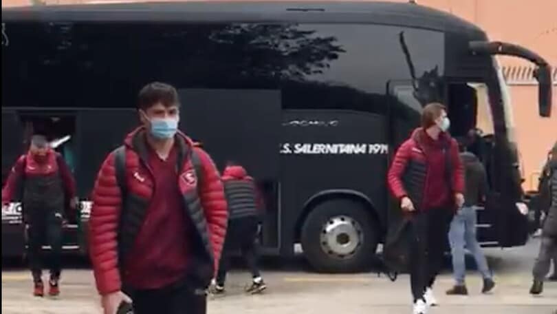 Salernitana in corsa per la A: esplode la festa dei tifosi