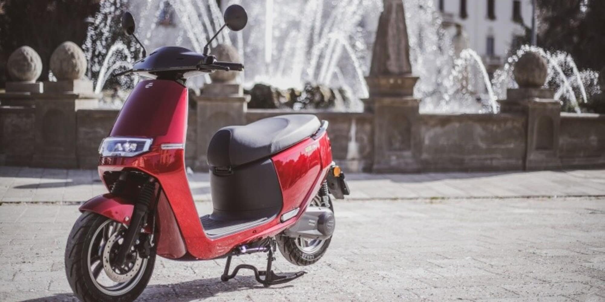 Ecooter E2: un nuovo scooter elettrico per muoversi in città