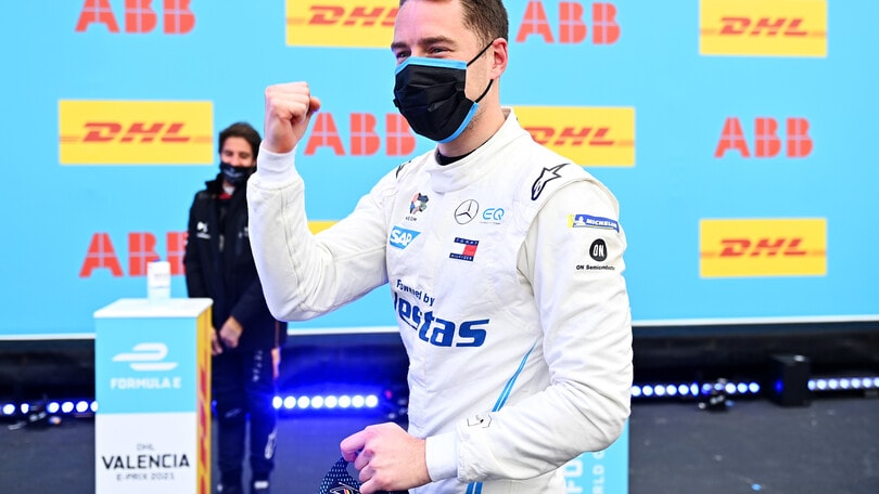 ePrix di Valencia qualifiche, super pole Mercedes con Vandoorne
