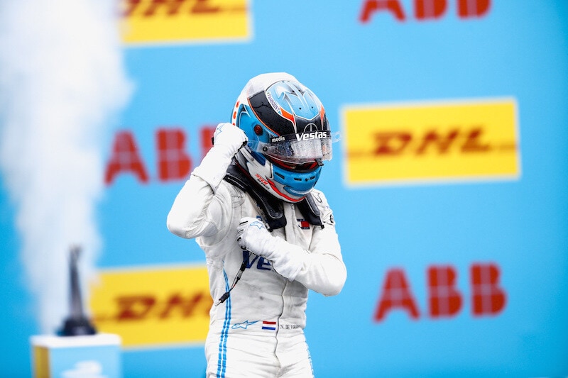 ePrix Valencia: Da Costa si ferma, vince De Vries