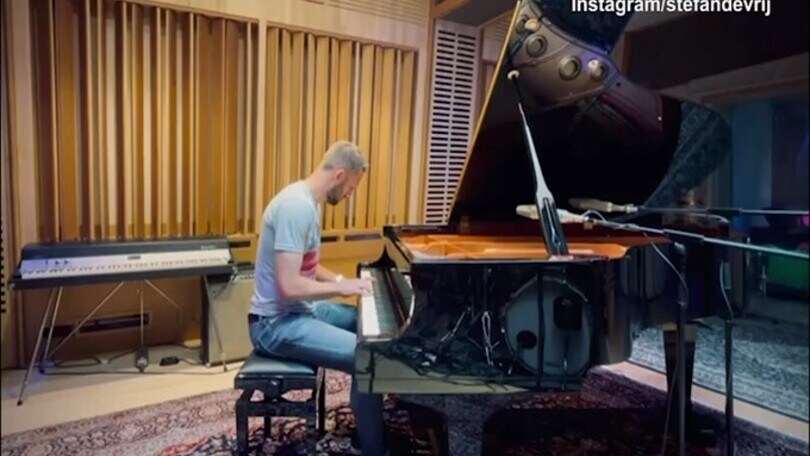 Inter, De Vrij campione anche al pianoforte