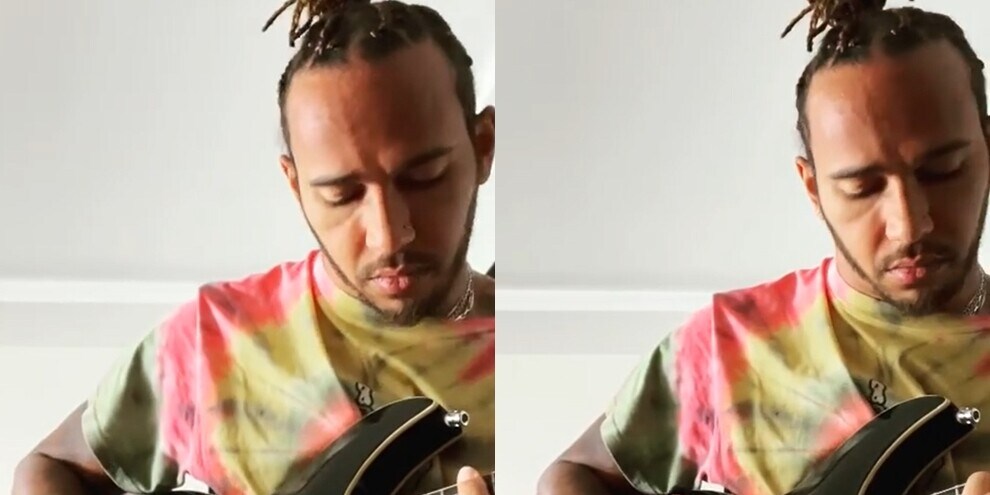 Hamilton suona la chitarra che gli ha regalato David Bowie