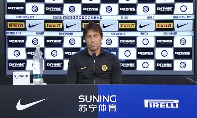 Conte: "Con Zhang un semplice saluto"