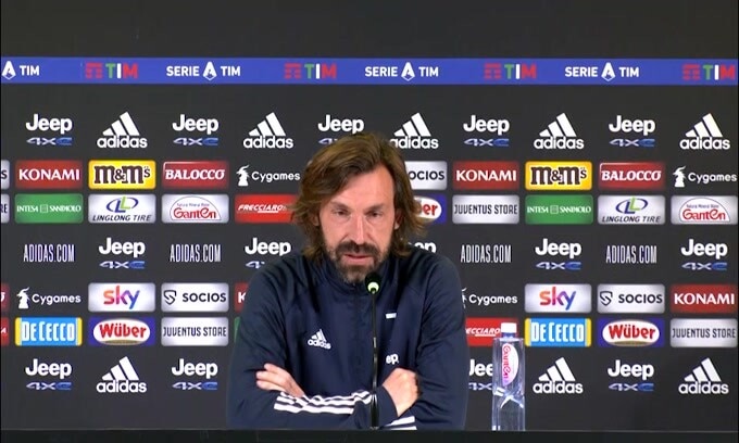 Pirlo: "Futuro Chiellini? Con lui parlo del presente"