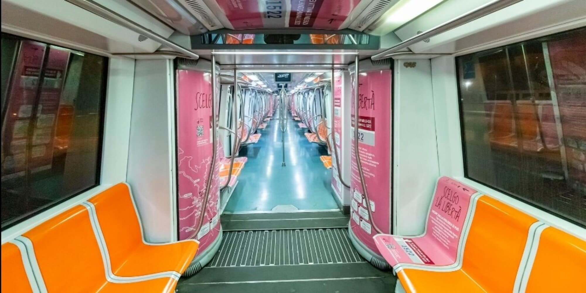 Roma, Metro B in panne tra guasto di 24 ore e assembramenti: cos’è successo