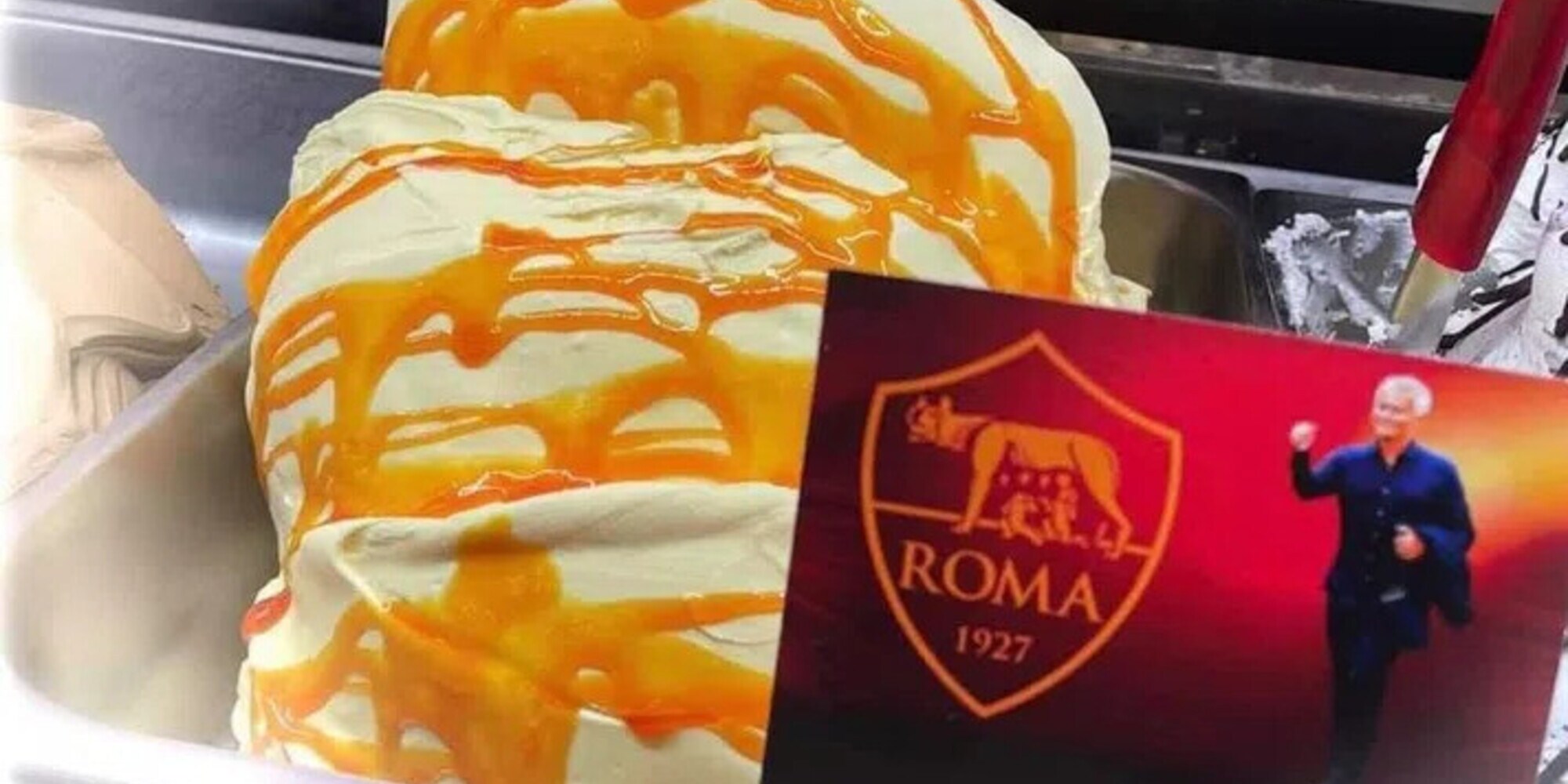 A Roma nasce il gelato “Special One” e Mourinho sceglie i gusti
