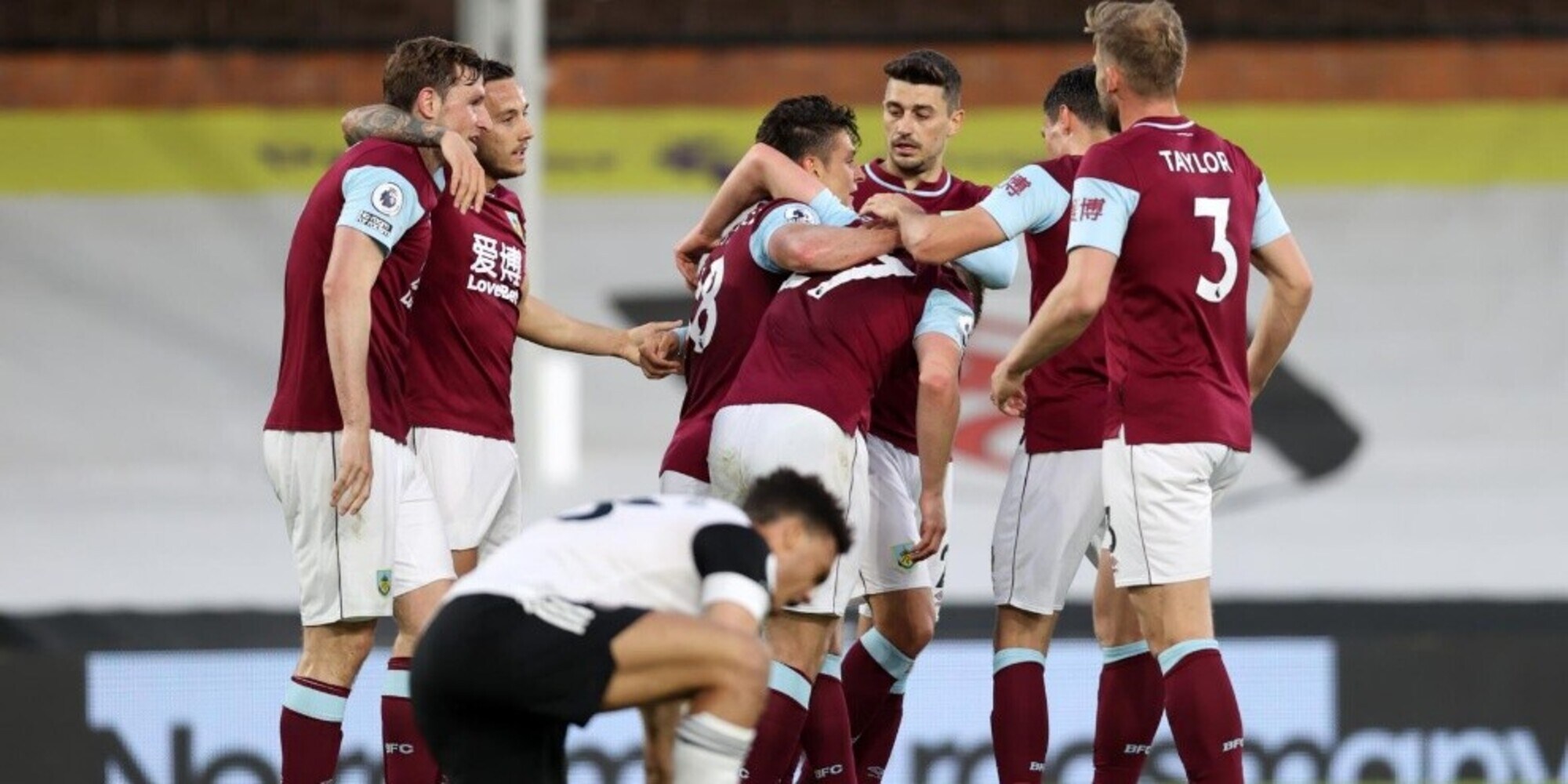 Premier, al Burnley lo scontro diretto: Fulham retrocesso