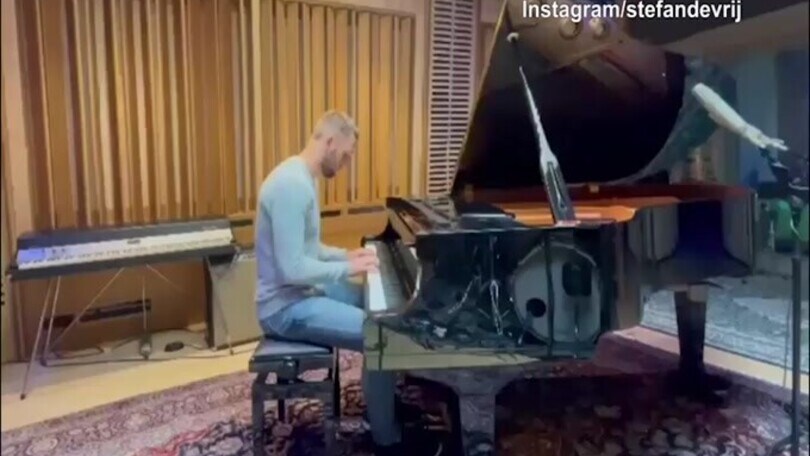 De Vrij, pianista da applausi